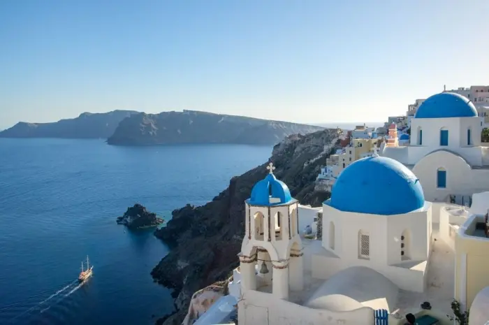 Island Tours in Greece for a Fun Holiday Experience